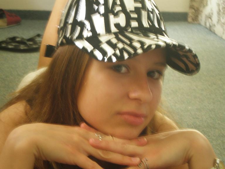 laura