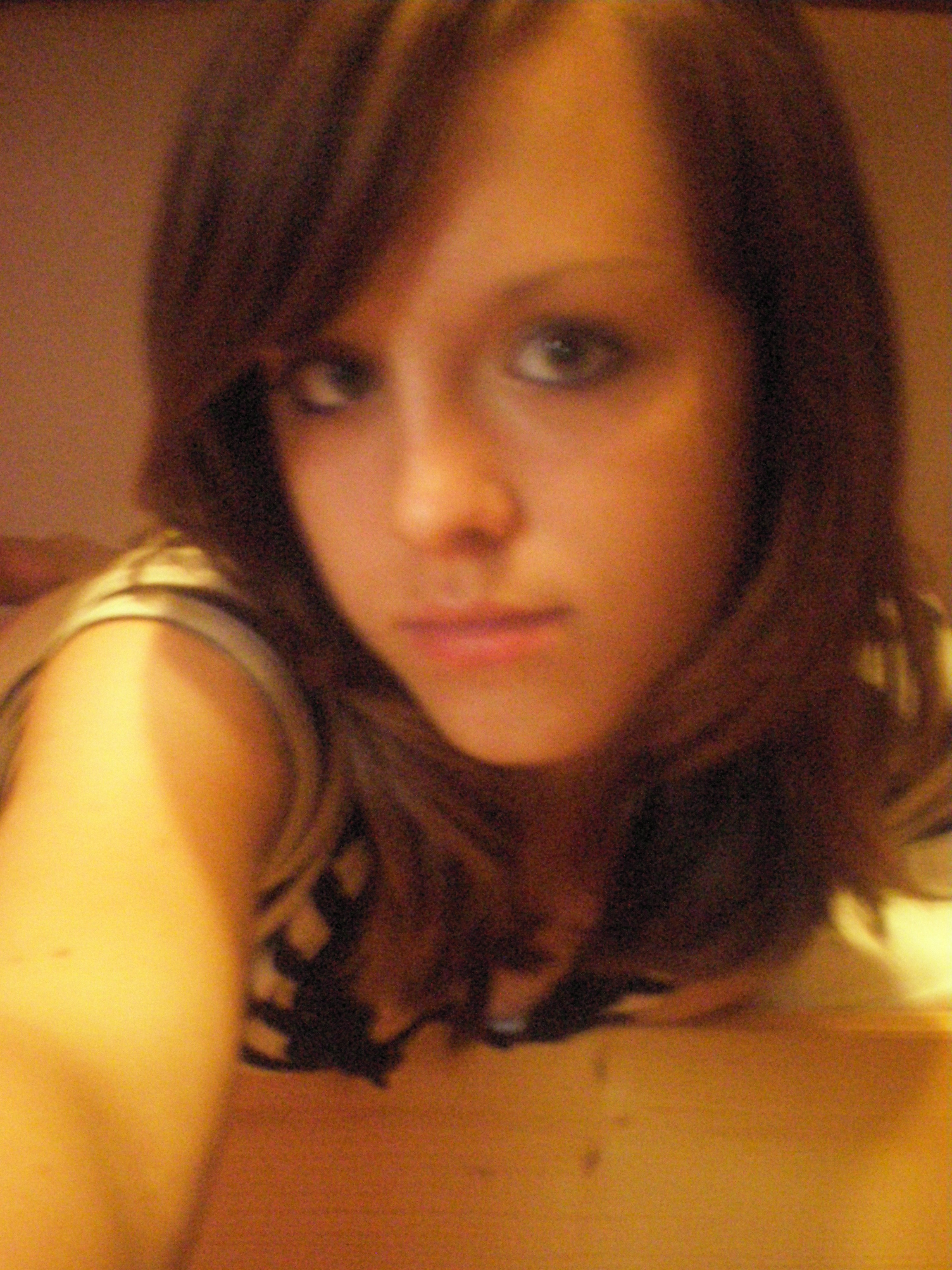 (4) 